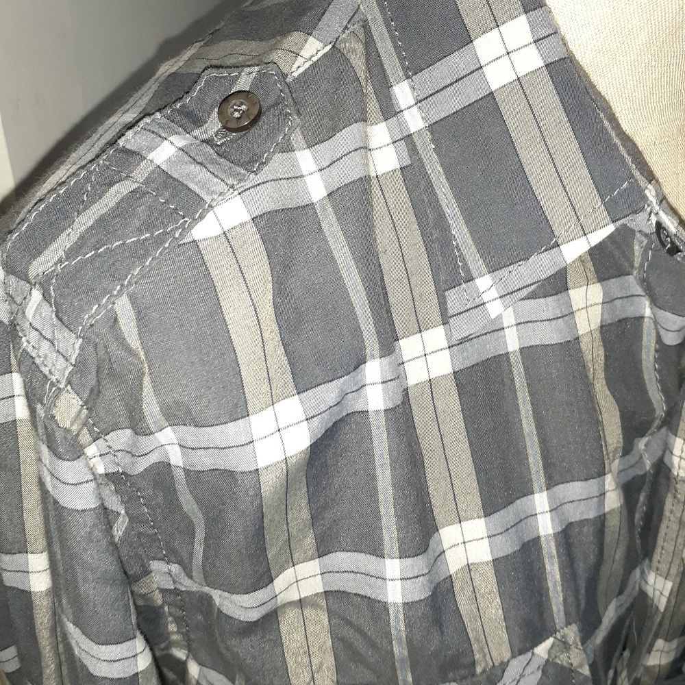 Men's button down - Picture 4 of 9